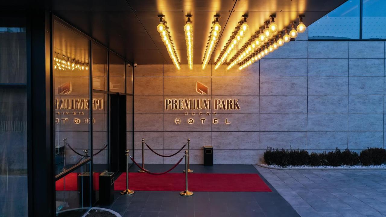 Premium Park Hotel Призрен Экстерьер фото
